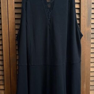Black Sleeveless V-Neck Tank with Lace Trim